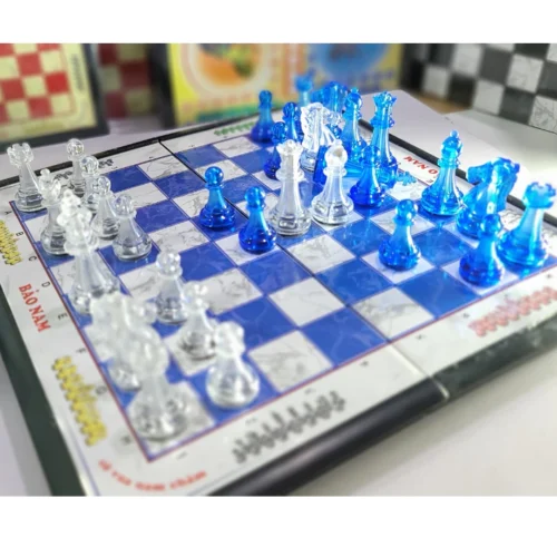 Bàn cờ vua nam châm trong suốt
